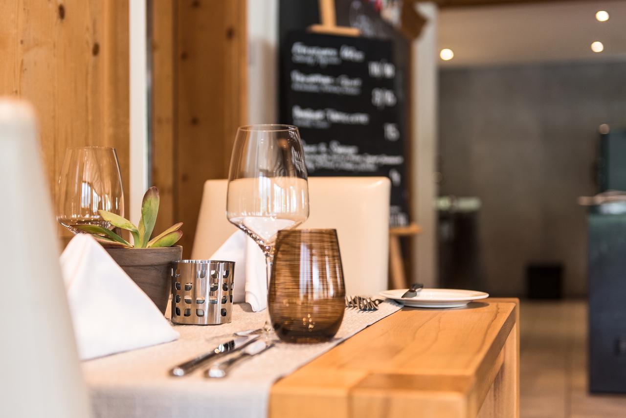 Hotel Restaurant Chesa Флимс Экстерьер фото